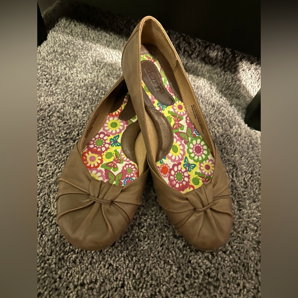 Born Leather Brown Ballet Flats Size 9